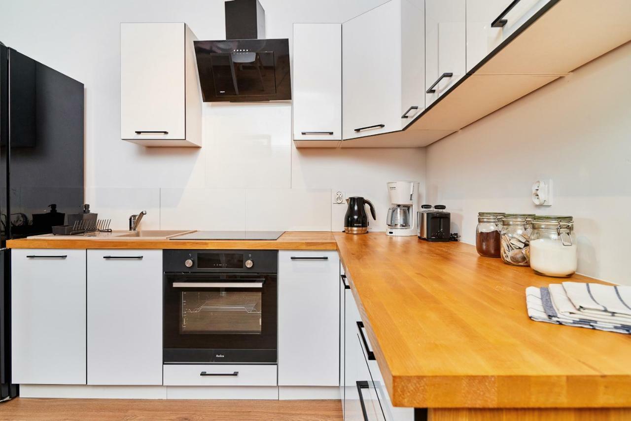 Vintage Apartment In New Estate With Parking - Krzyki Wroclaw By Noclegi Renters ภายนอก รูปภาพ